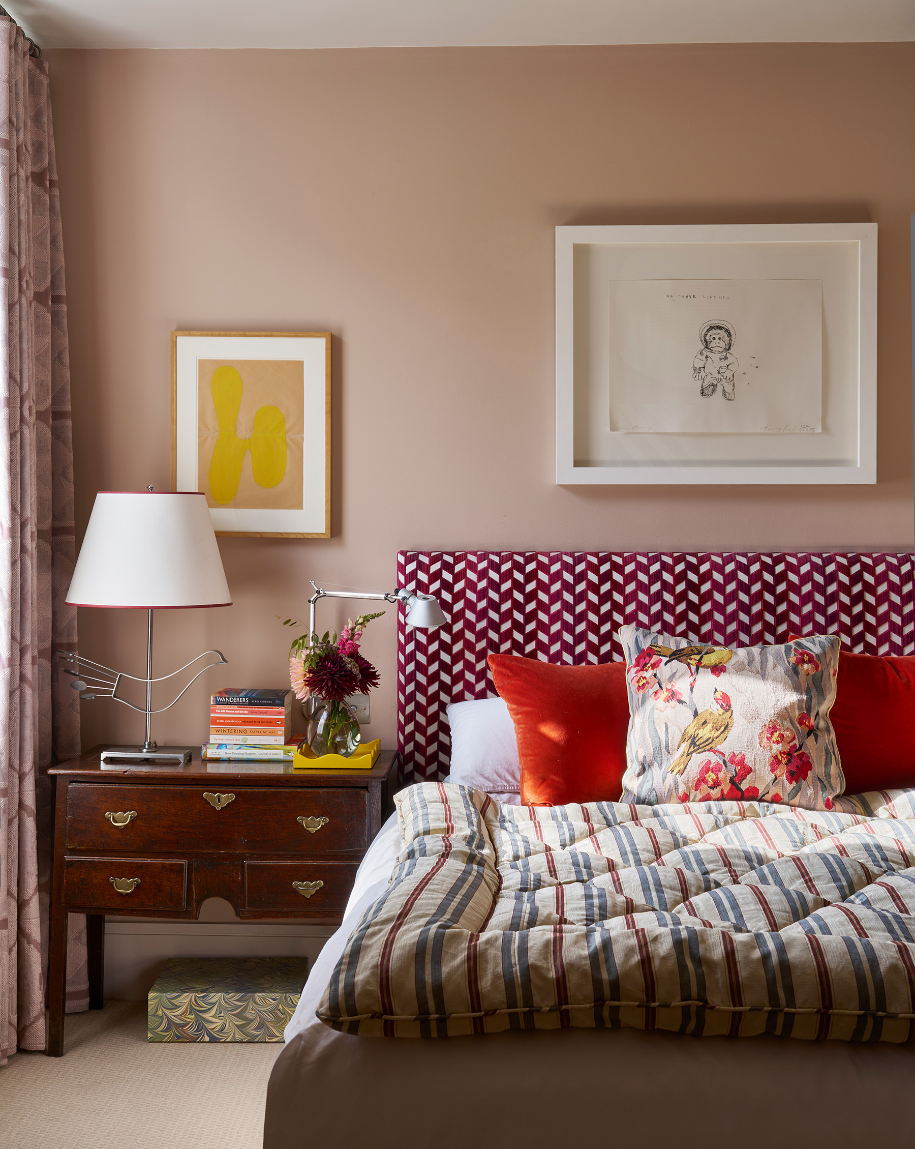 Suzy Hoodless house bedroom