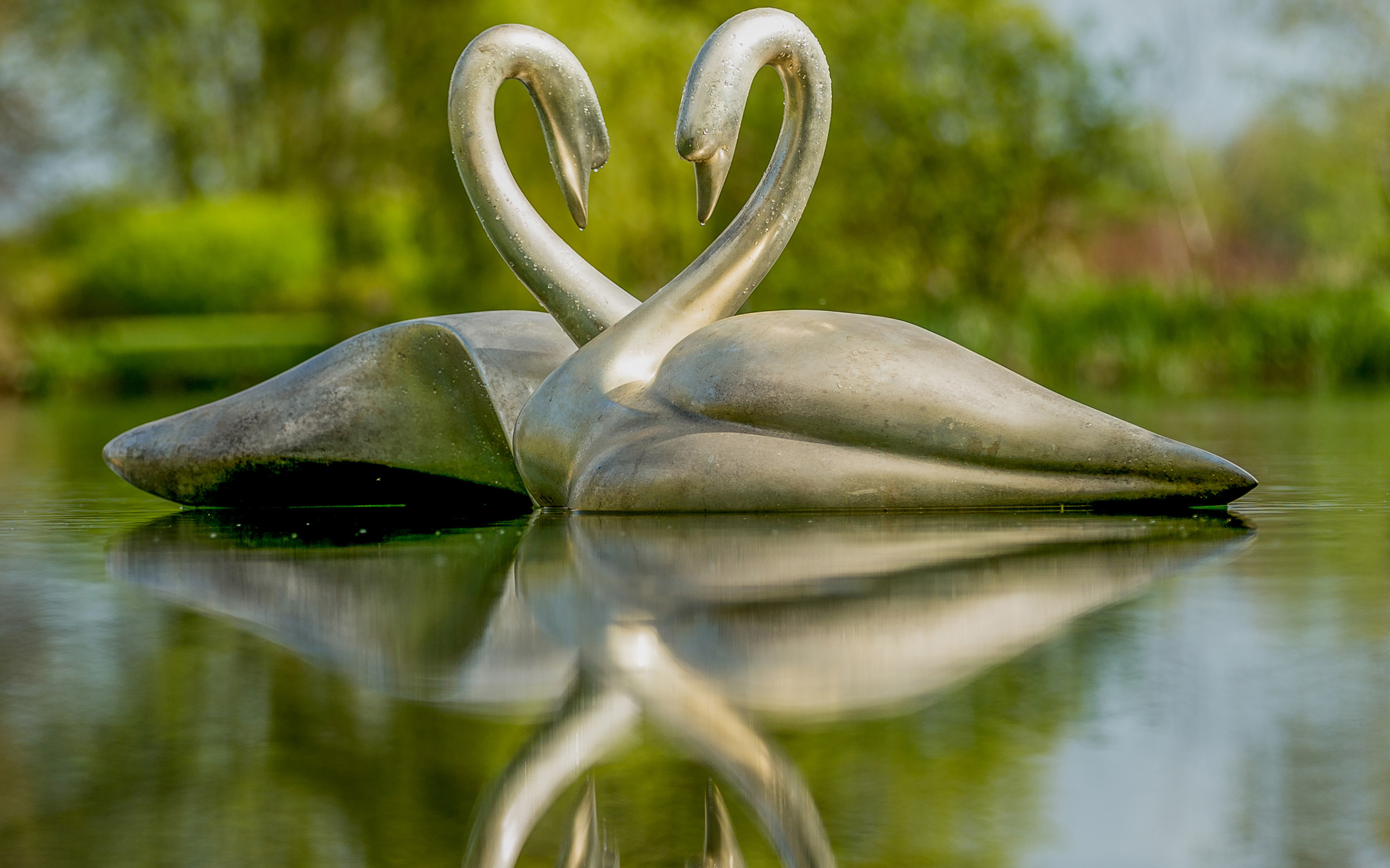 Sculpture By The Lakes