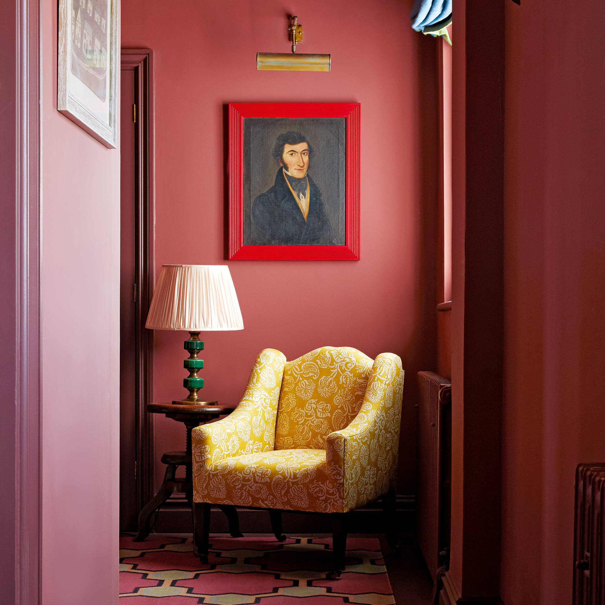 red decorating ideas