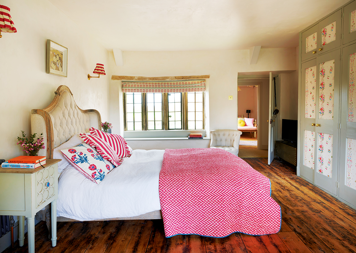 Sarah Southwell house main bedroom