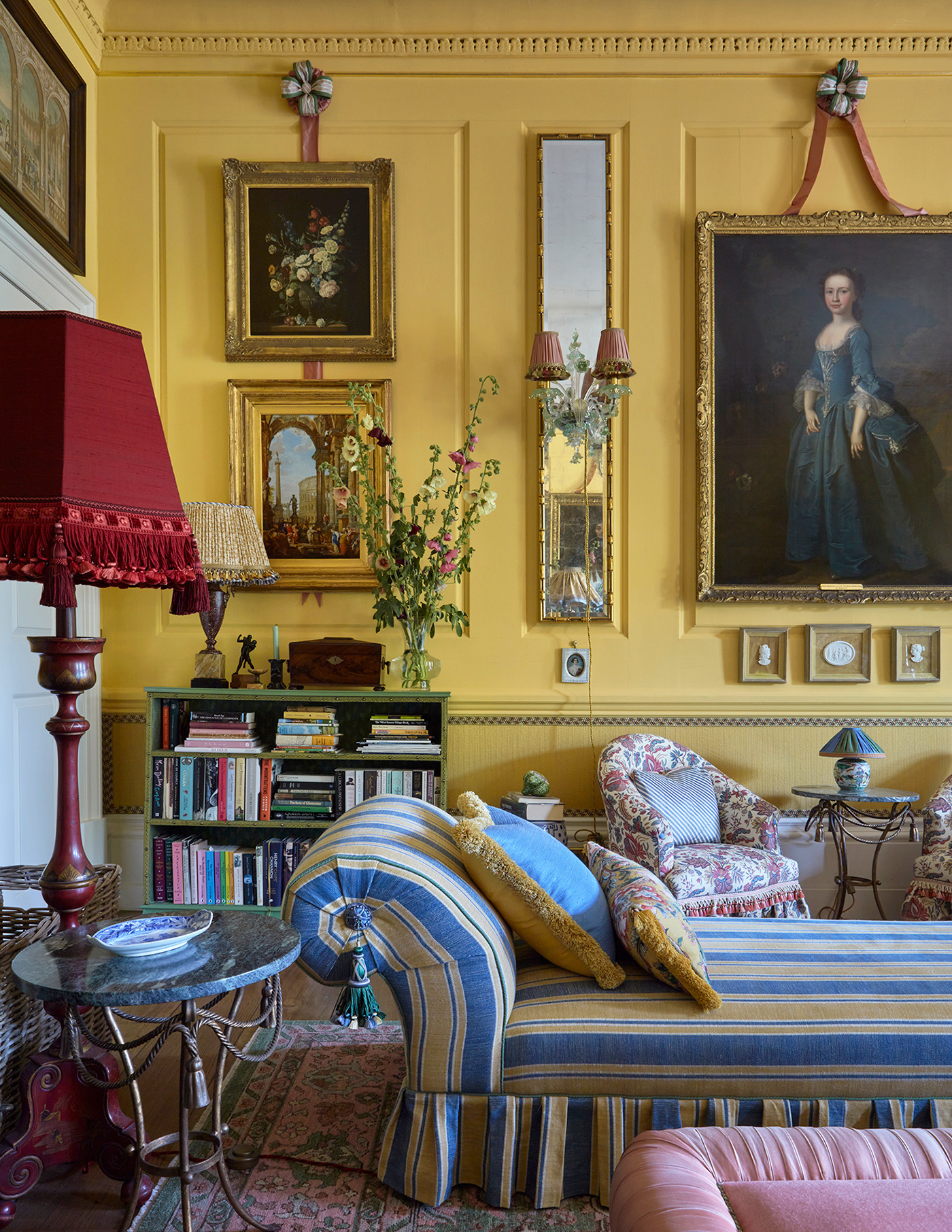 yellow decorating ideas