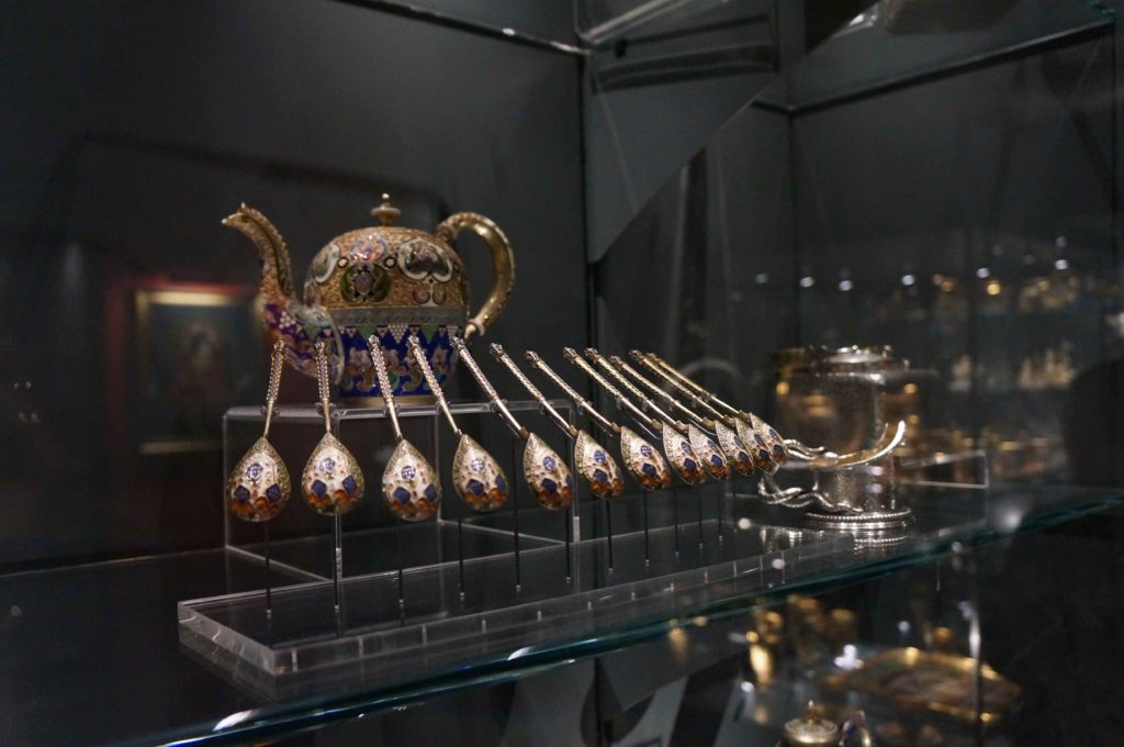 Chitra tea collection