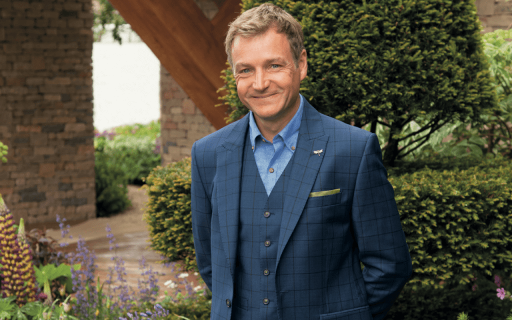 Chris Beardshaw