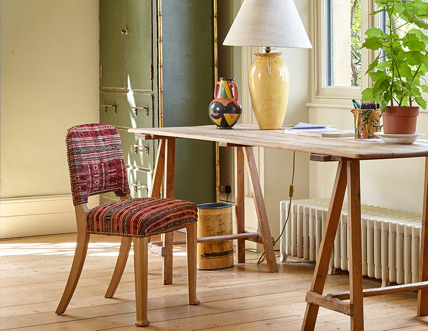 Foster & Gane The OX9 chair