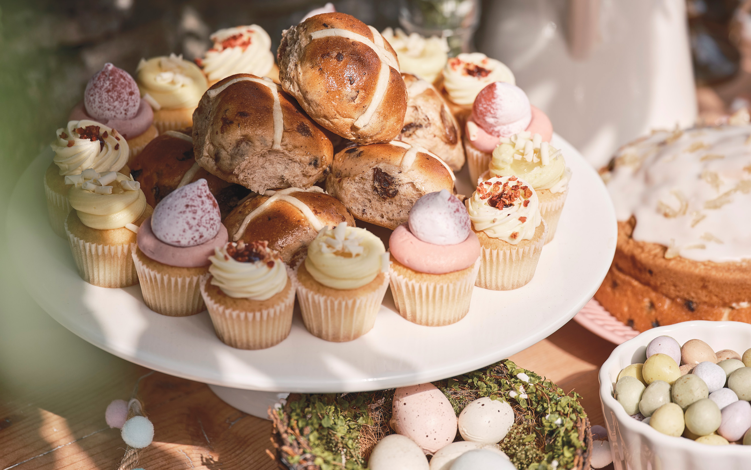 hot cross buns