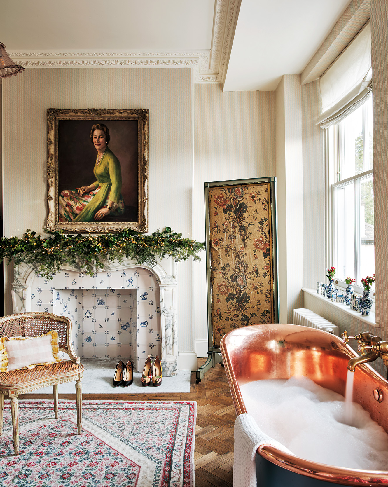Skye McAlpine house bathroom