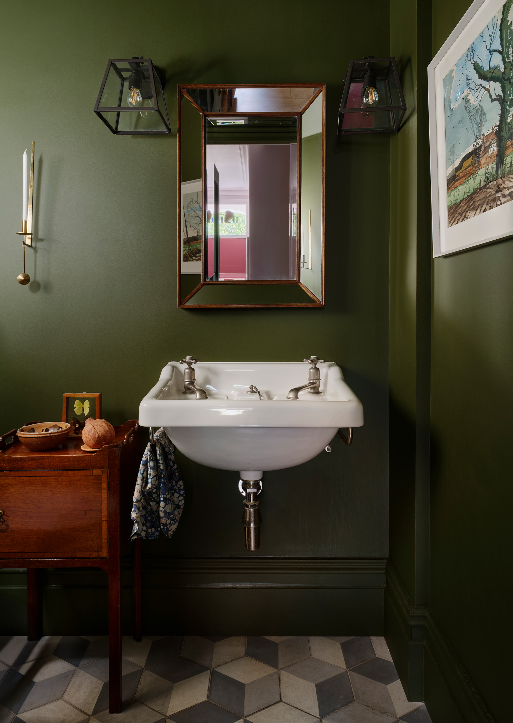 Suzy Hoodless house cloakroom