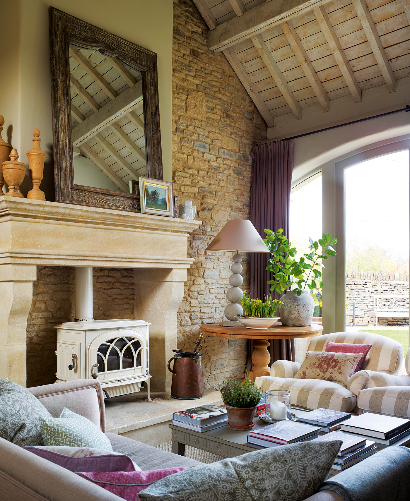 Sims Hilditch living room