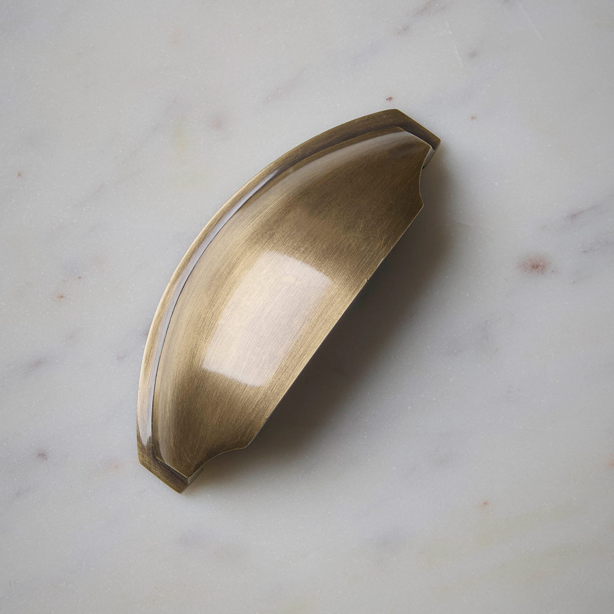 Cox Cox Antique brass deco cup handle