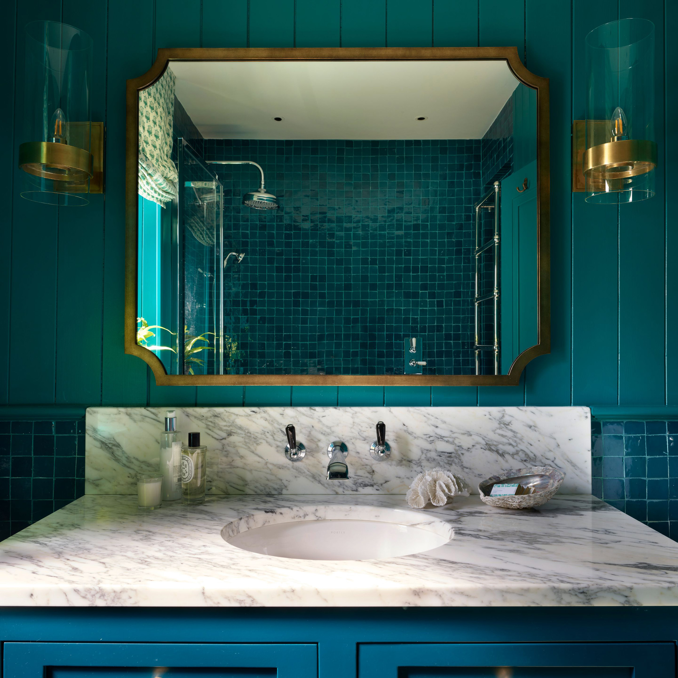 teal green bathroom
