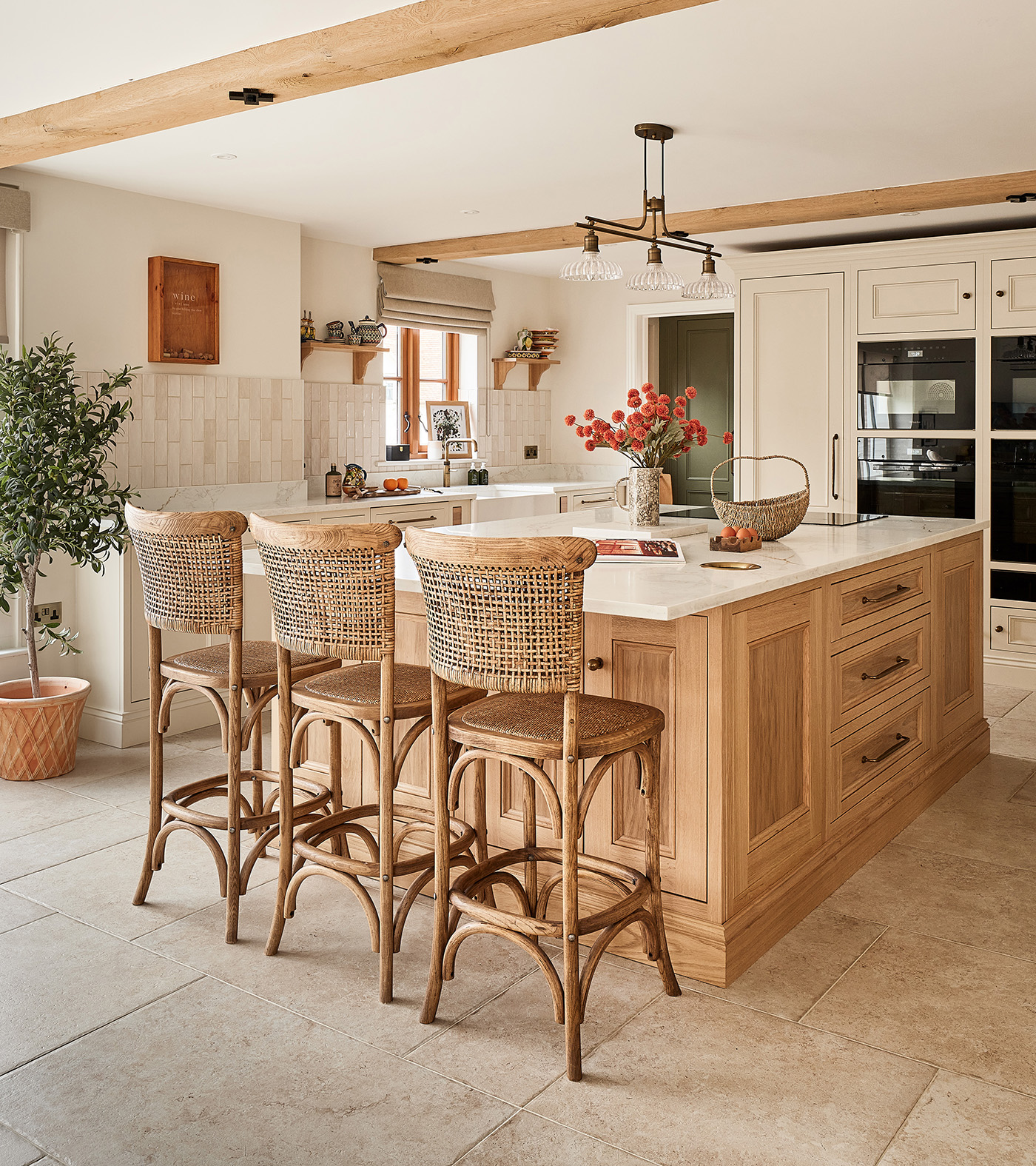 ca pietra wood kitchen