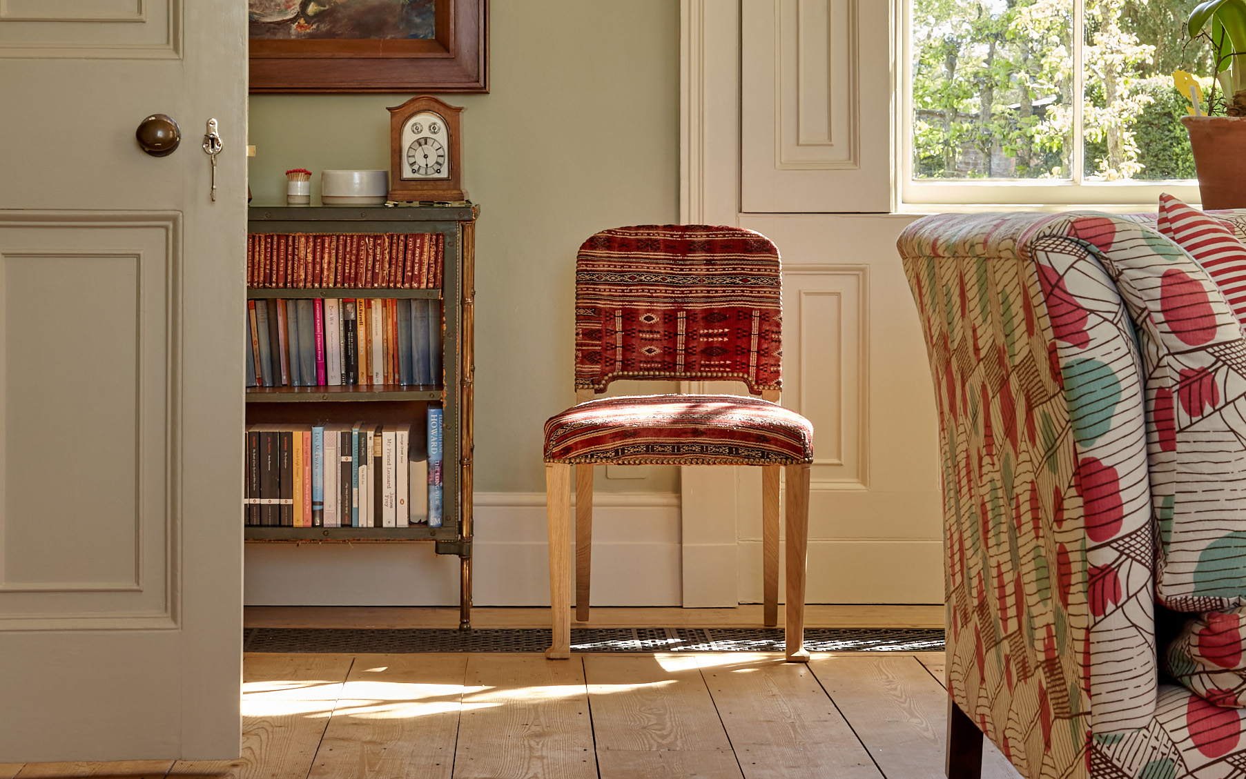 Foster & Gane The OX9 chair