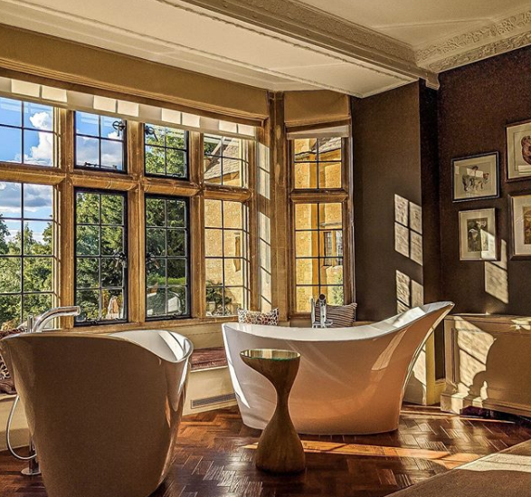 Foxhill Manor