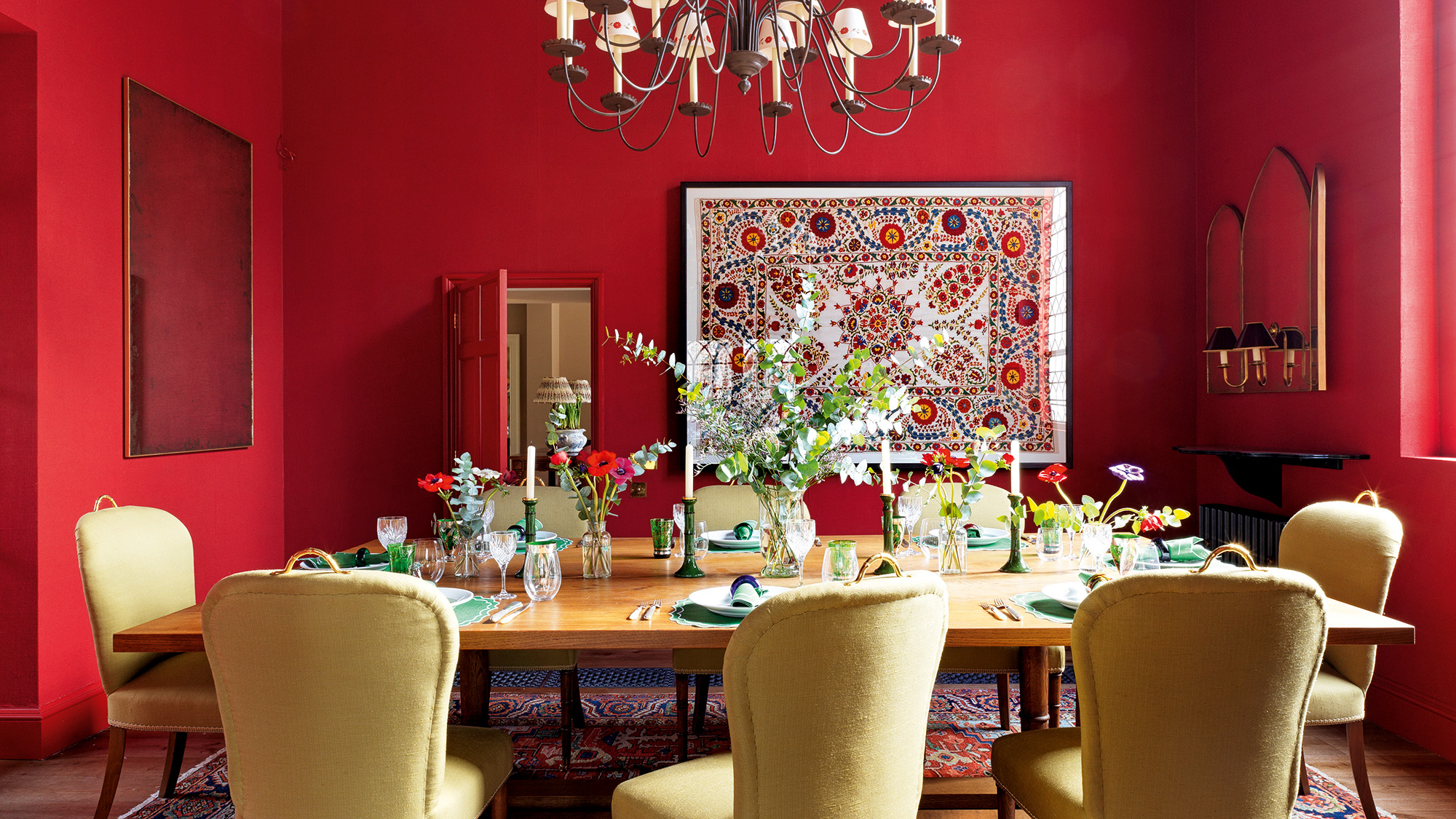 red decorating ideas