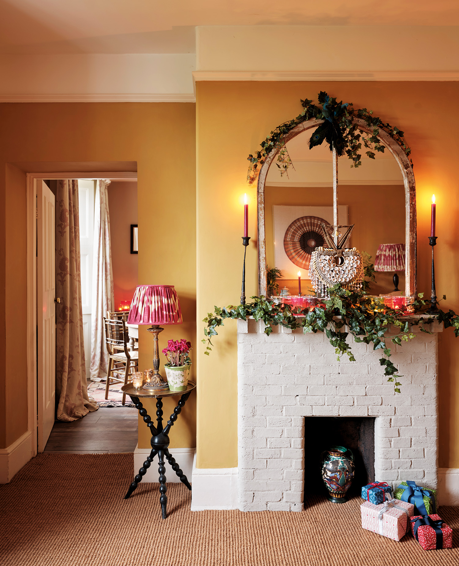 Kate Forman dining room detail