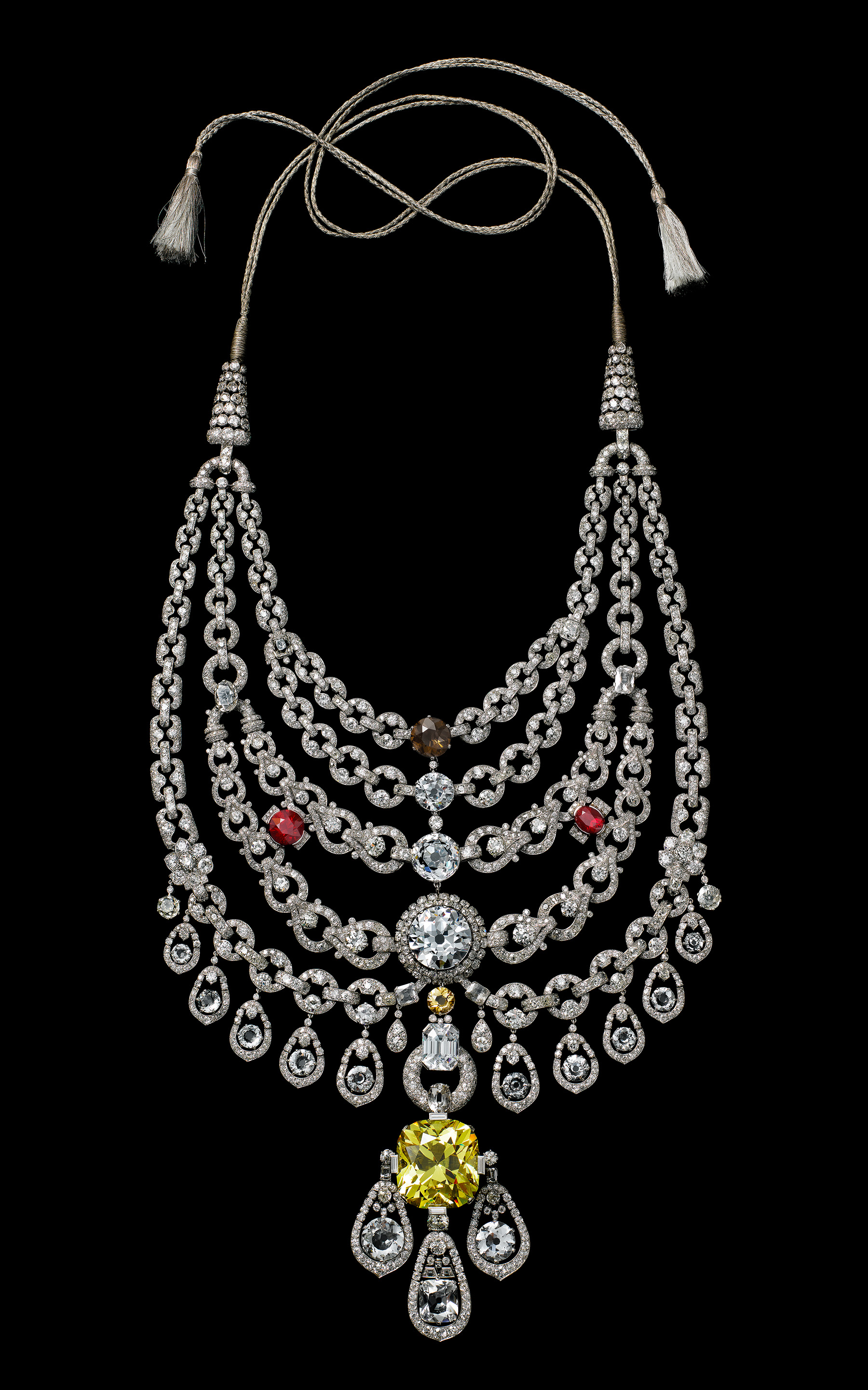 cartier necklace v&s exhibition