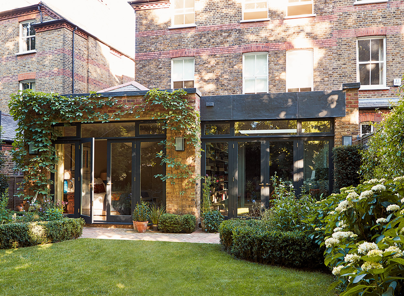 Schubert flat outdoor space garden