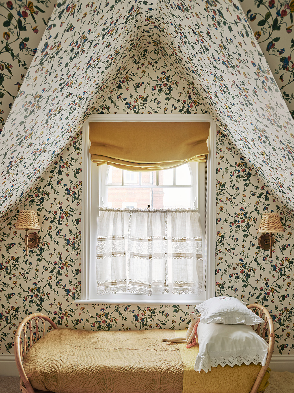 wallpaper ceilings