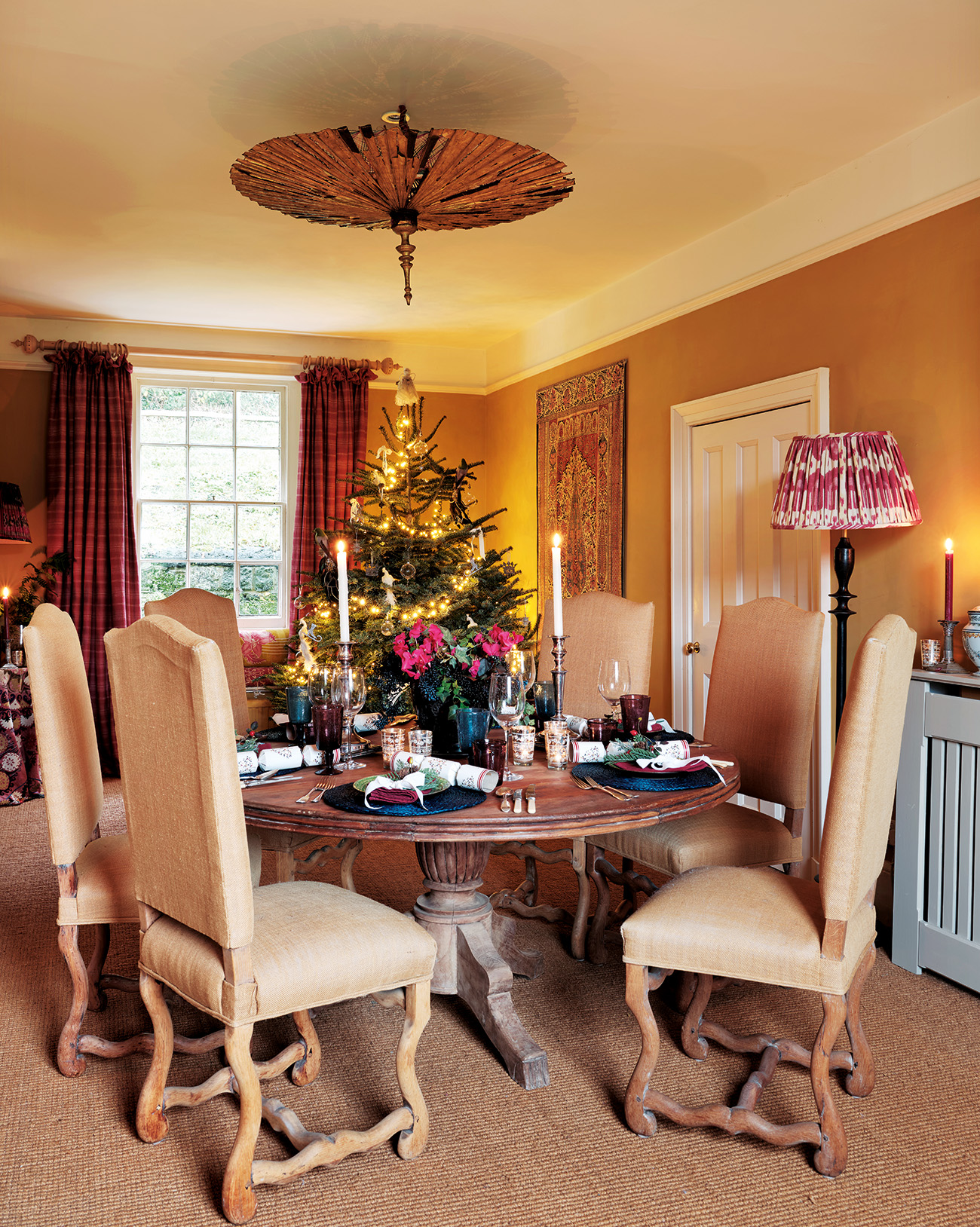 Kate Forman dining room