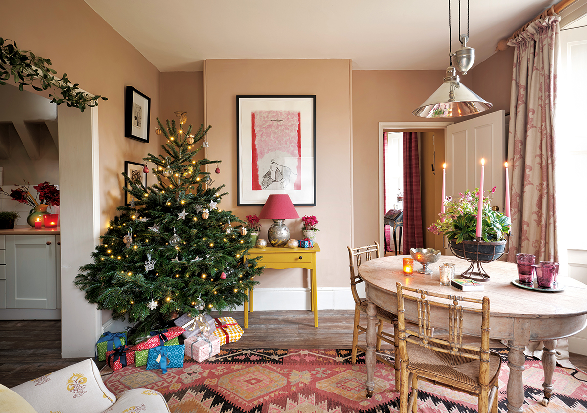 Kate Forman breakfast room