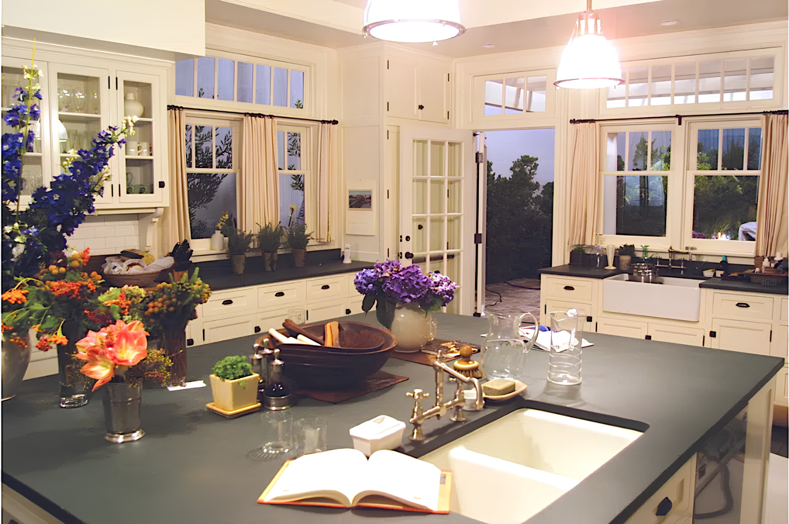 kitchen set from somethings gotta give