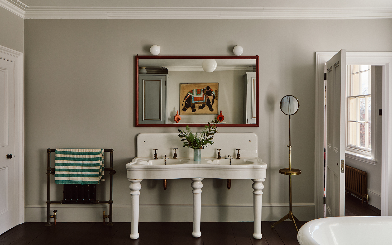 Mylands Sprake house bathroom