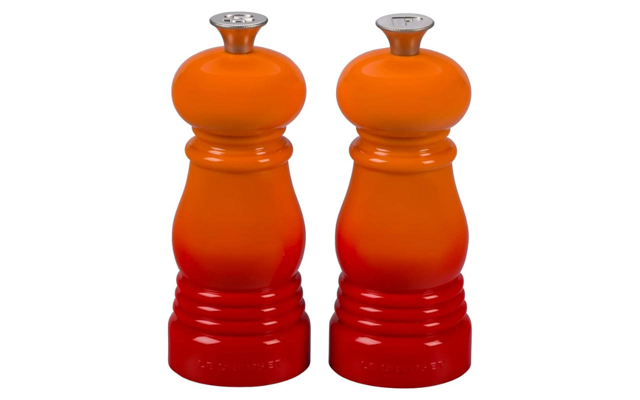 salt and pepper mills