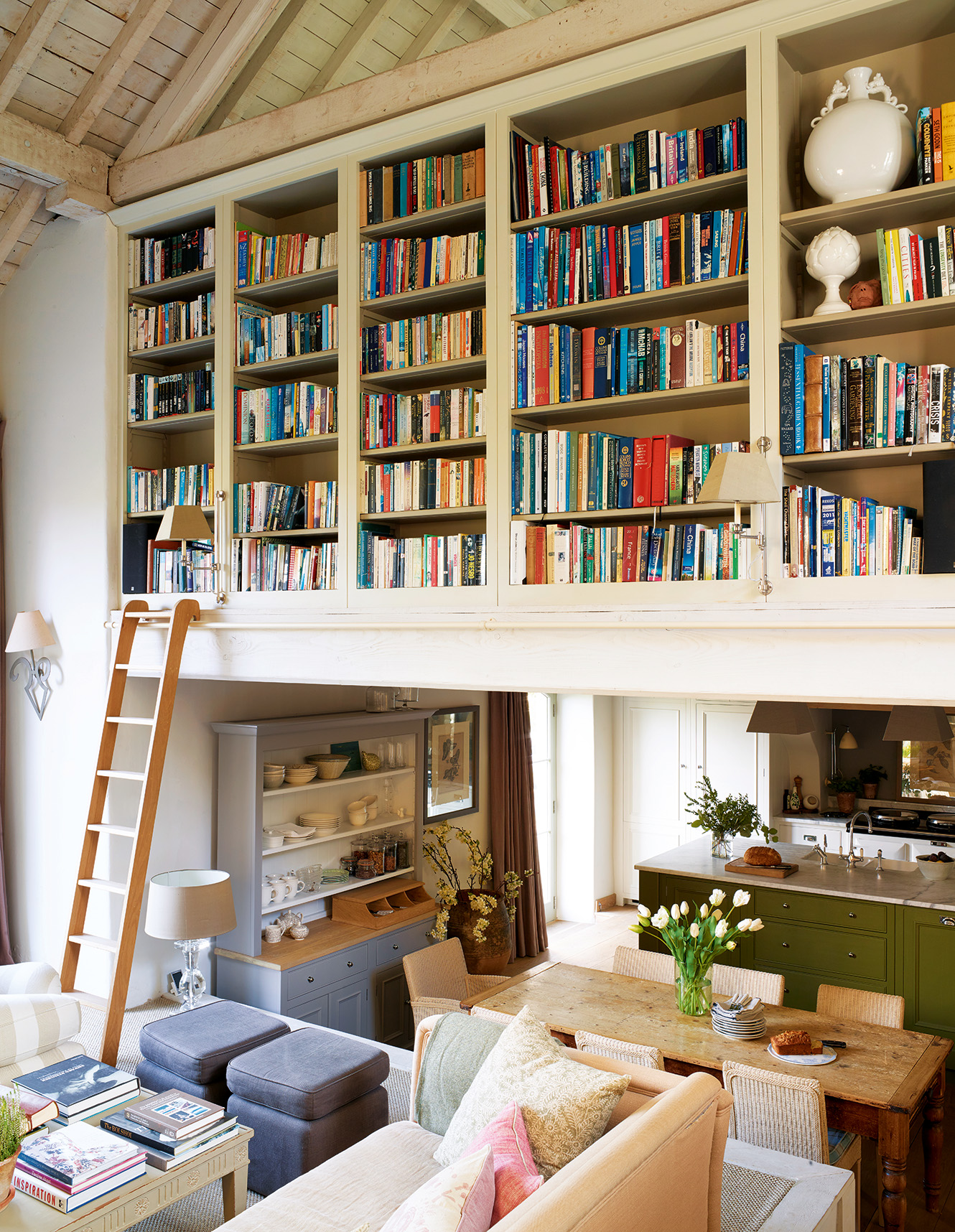 Sims Hilditch sitting room bookcase