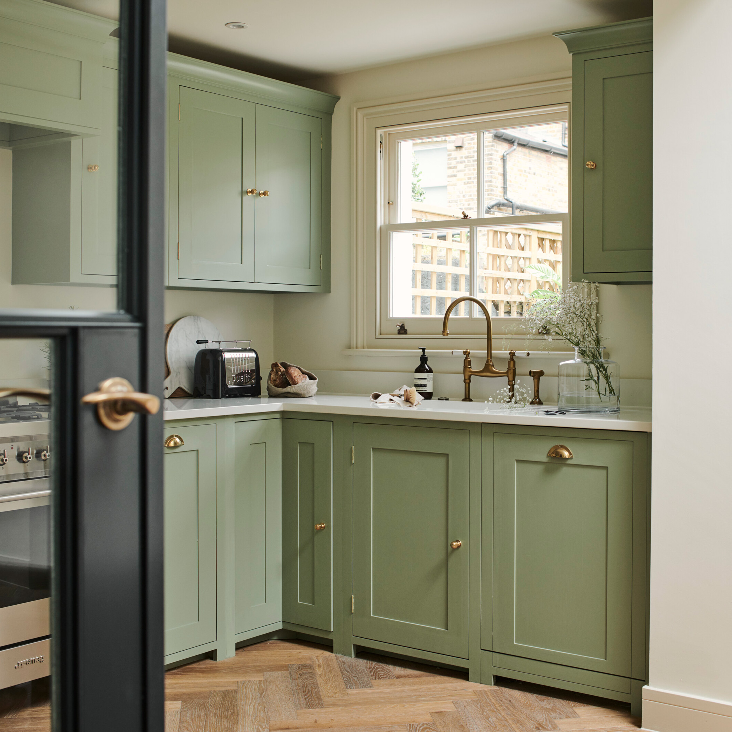 Green kitchen ideas