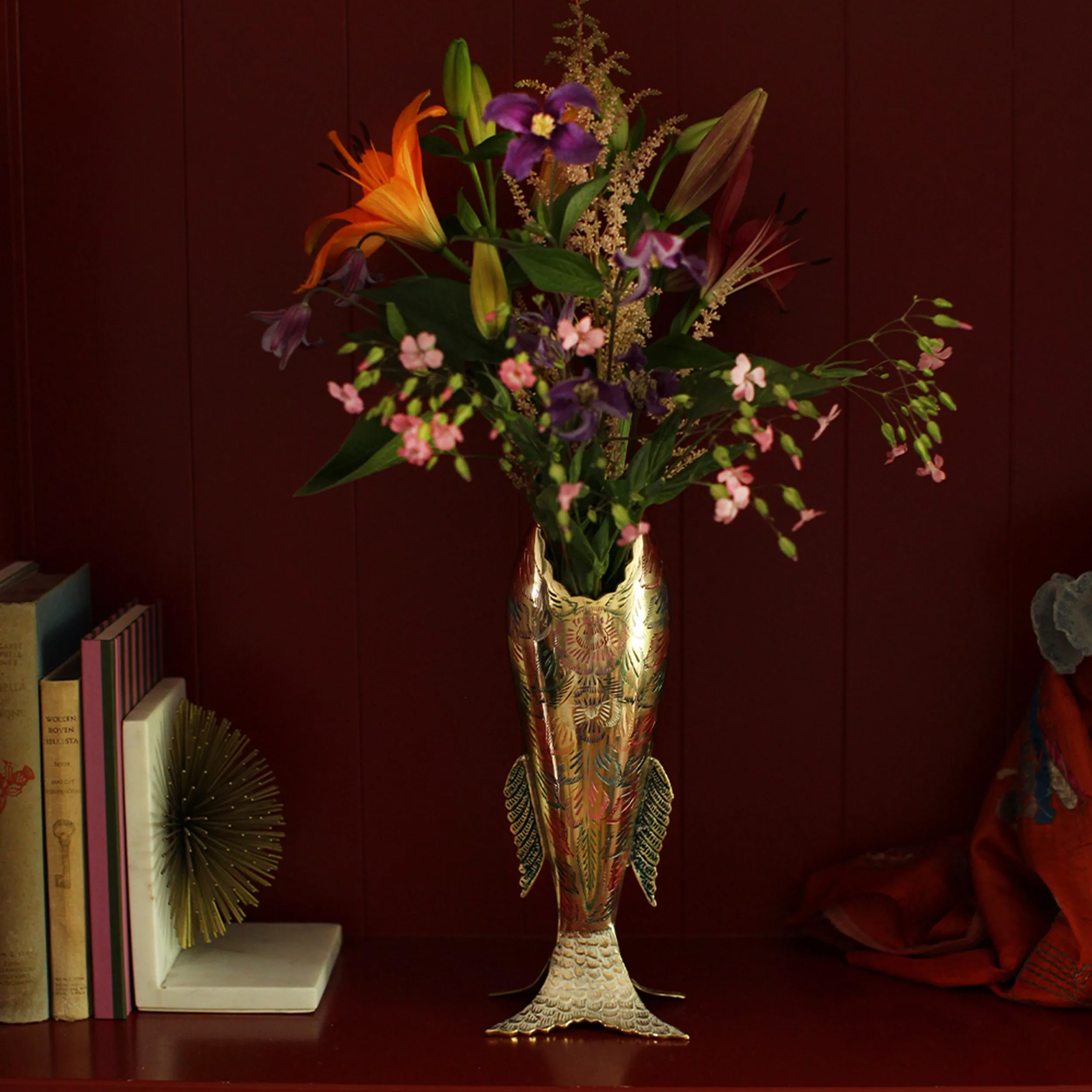 gold fish vase