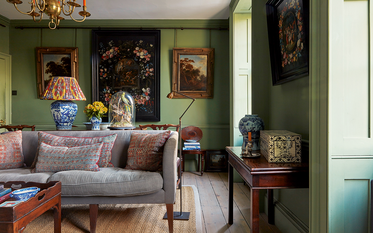 Hollmeyer house living room