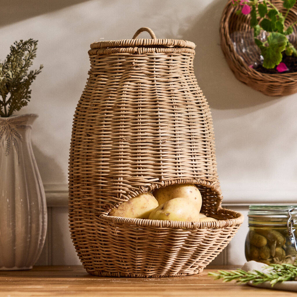 Woven Veg Hopper