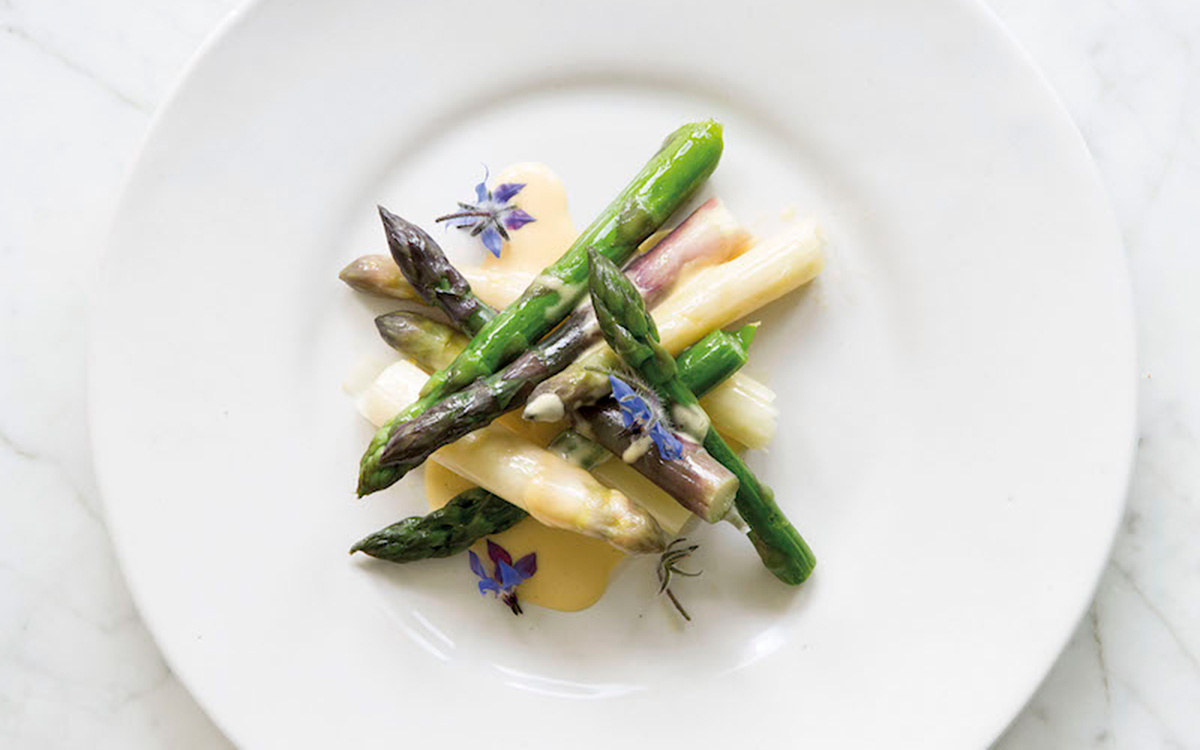 Asparagus with creme fraiche and parmesan recipe