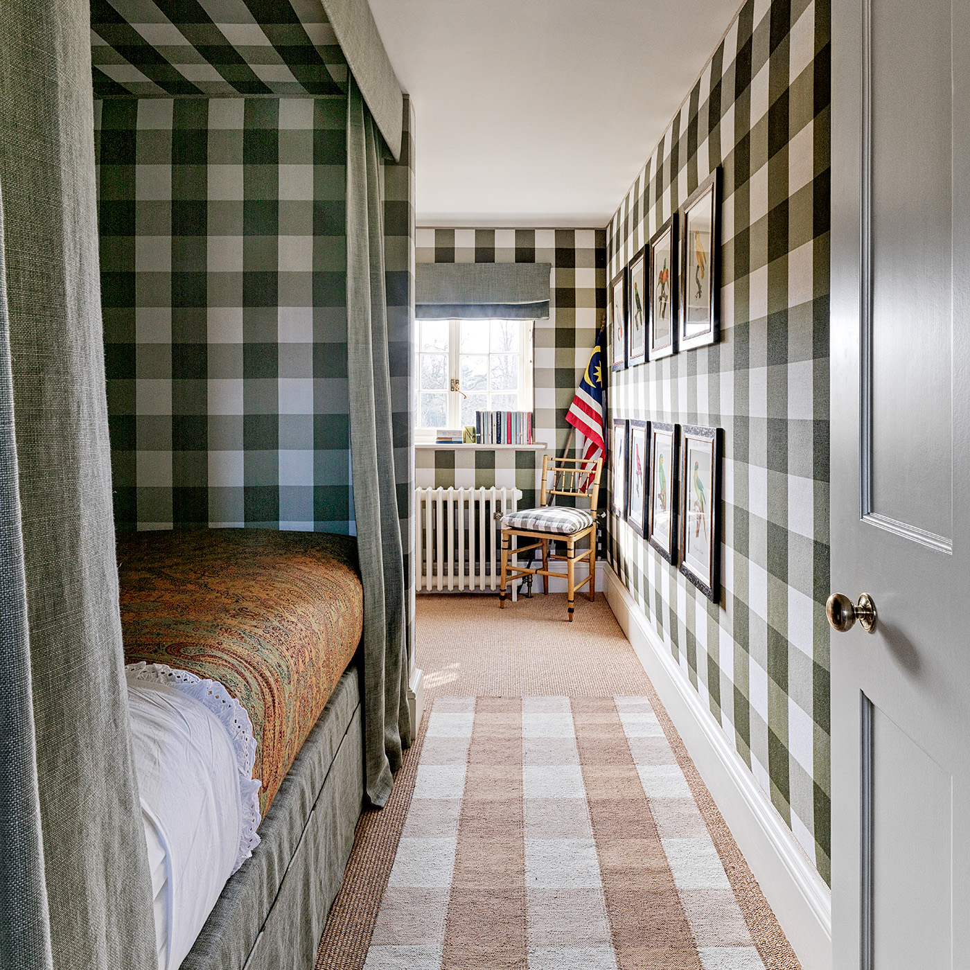 check bedroom